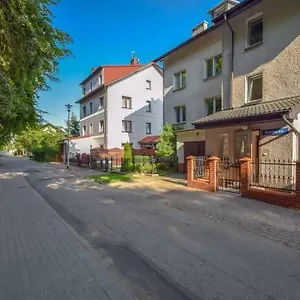 Klonowa , Kołobrzeg Polska